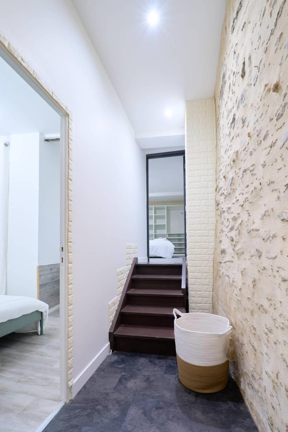 La Loge Des Carmelites Coeur De Nantes Wifi Apartment Exterior photo